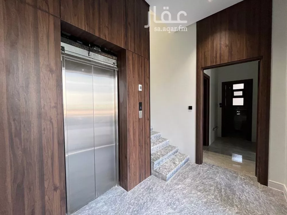 4 bedroom apartment in Al Mahdiyyah 5