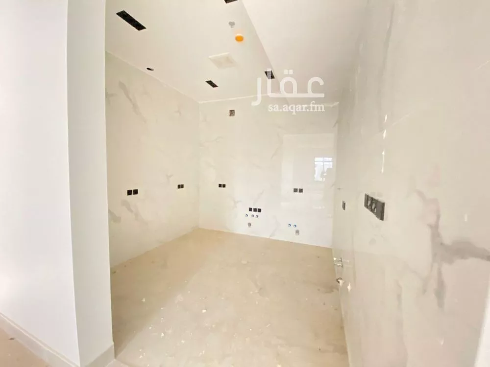 3 bedroom apartment in Al Mahdiyyah 4