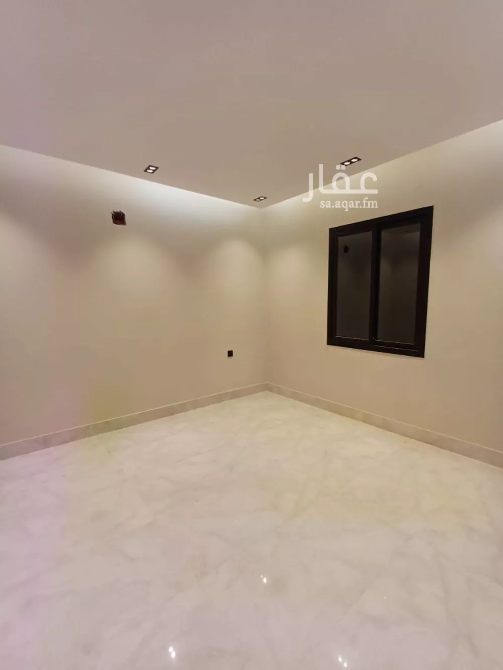 3 bedroom apartment in Al Rimal 9