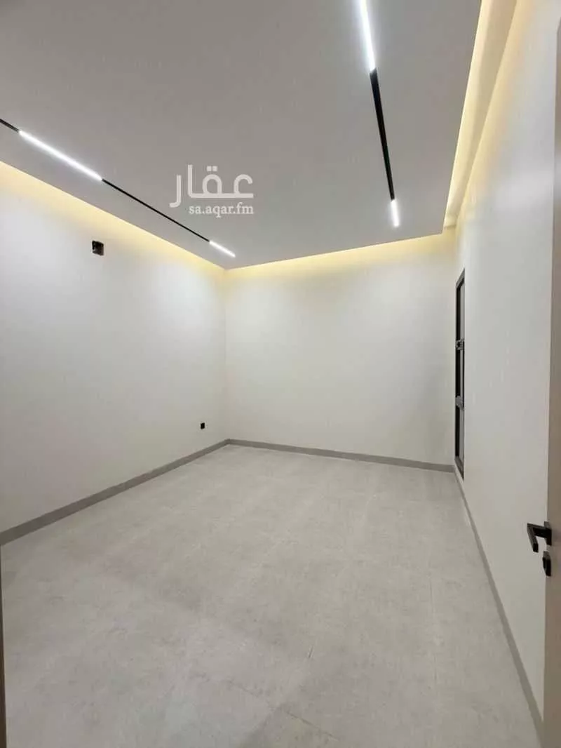 شقة 3 غرف في الرمال 10