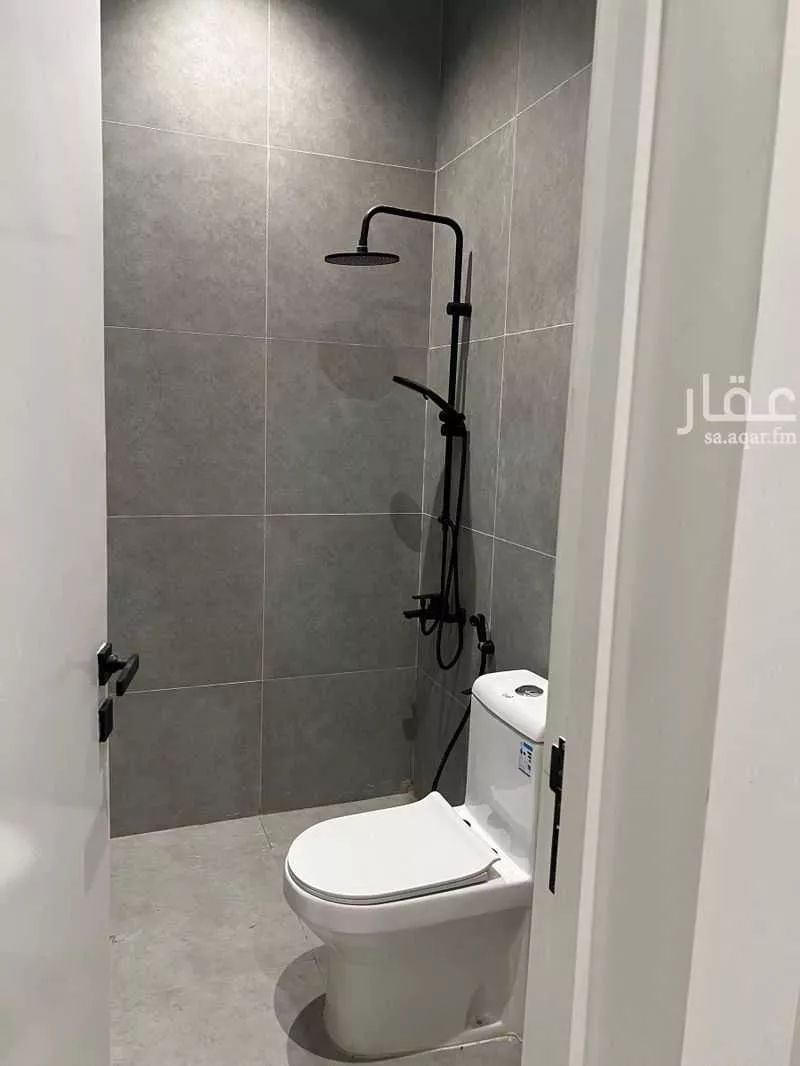 6 bedroom villa in Al Rimal 13