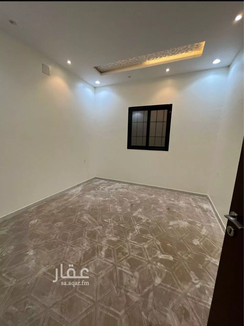 فيلا 8 غرف في الرمال 4