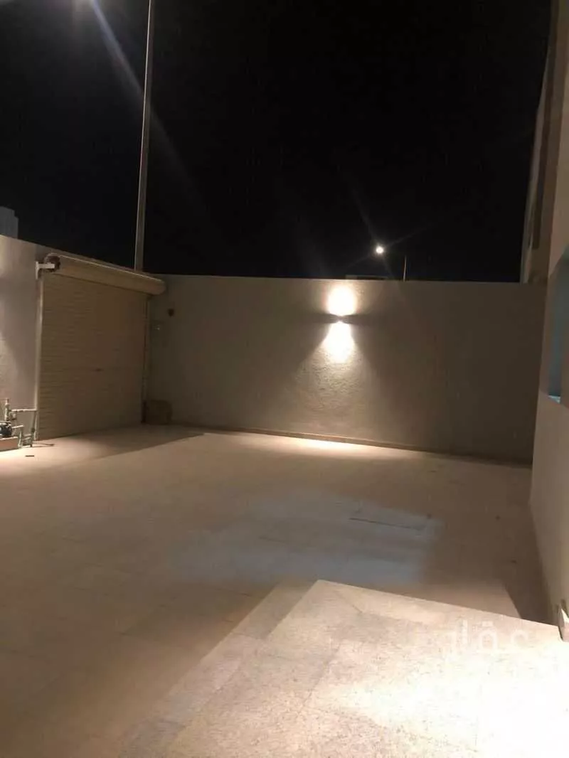7 bedroom villa in Al Janadriyah 2