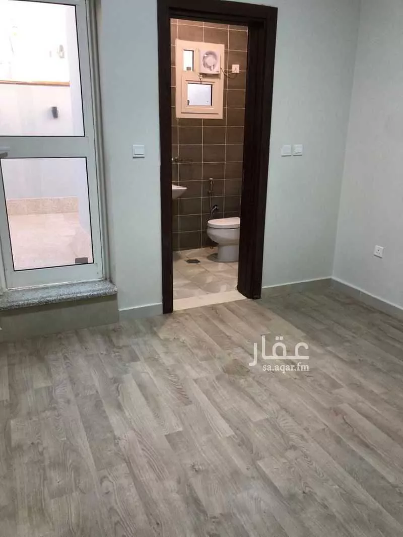 7 bedroom villa in Al Janadriyah 3