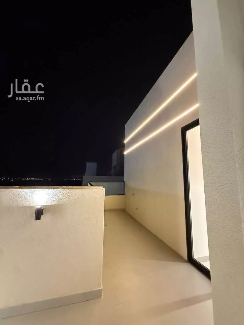 فيلا 5 غرف في العارض 11