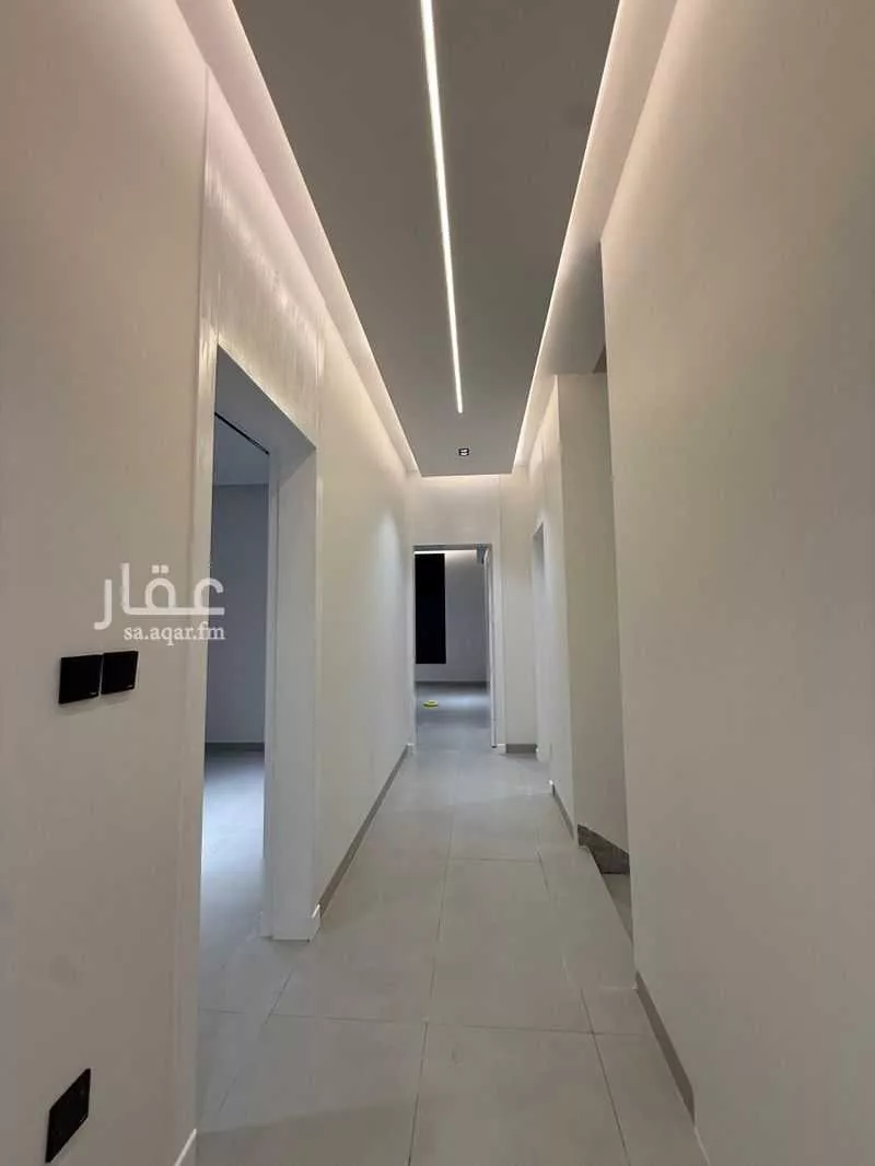 فيلا 5 غرف في العارض 17