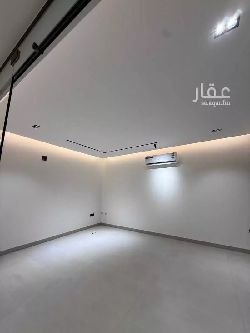 فيلا 5 غرف في العارض 19