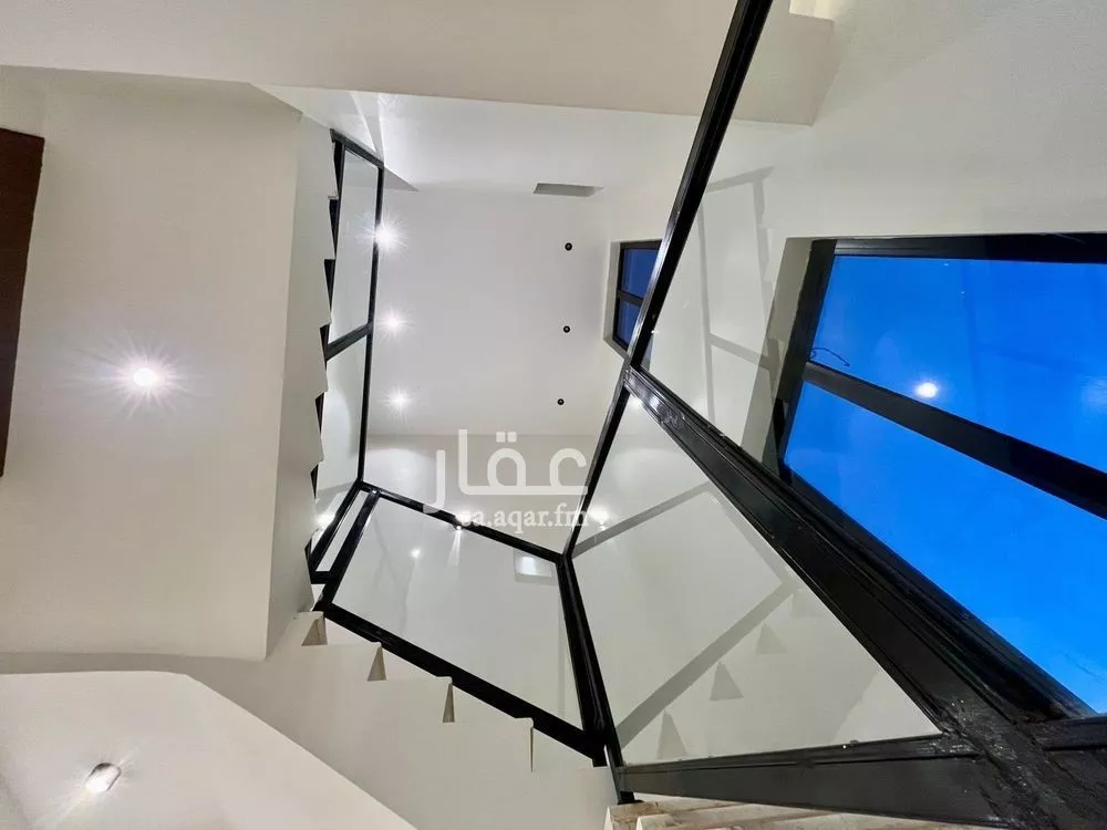 3 bedroom apartment in Al Mahdiyyah 3
