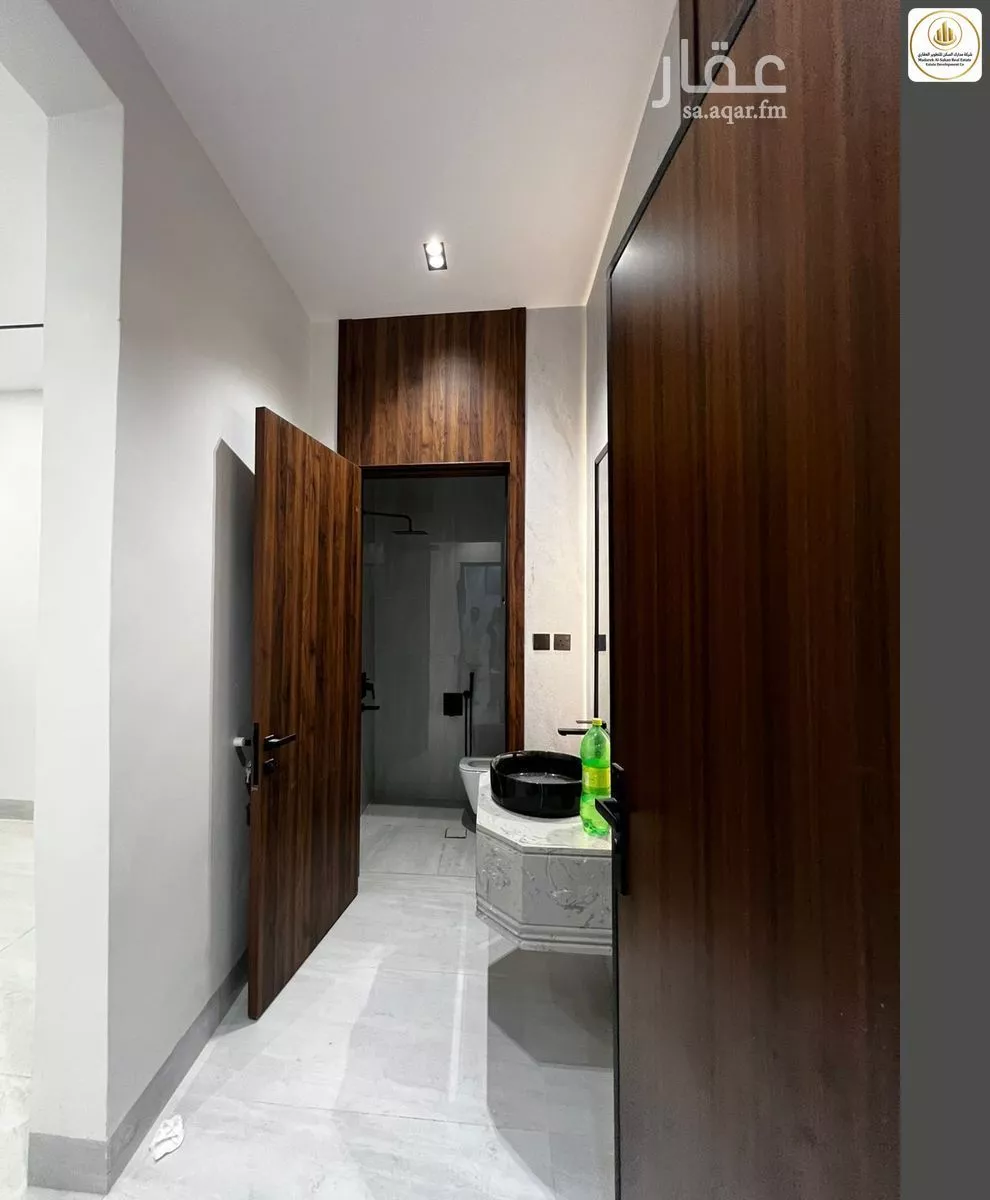 2 bedroom apartment in Al Janadriyah 5