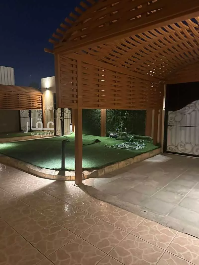 9 bedroom villa in Al Zahra, Riyadh 6