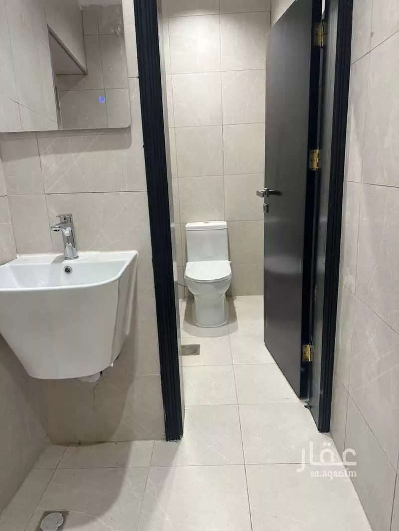 9 bedroom villa in Al Zahra, Riyadh 8