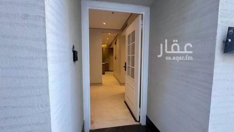 فيلا 3 غرف في العارض 10