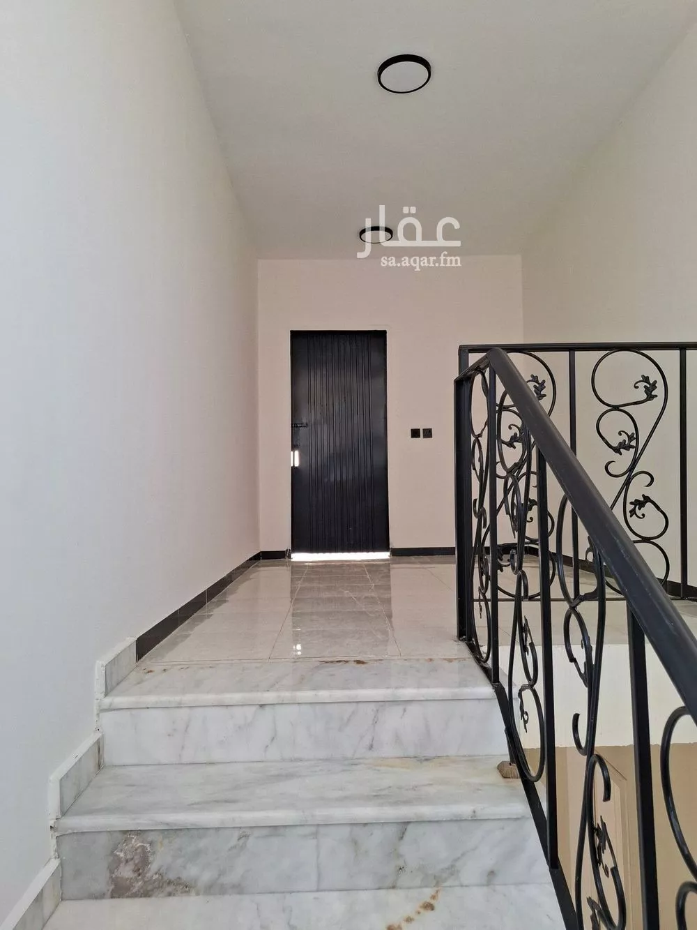 5 bedroom villa in Ad Dar Al Baida 13