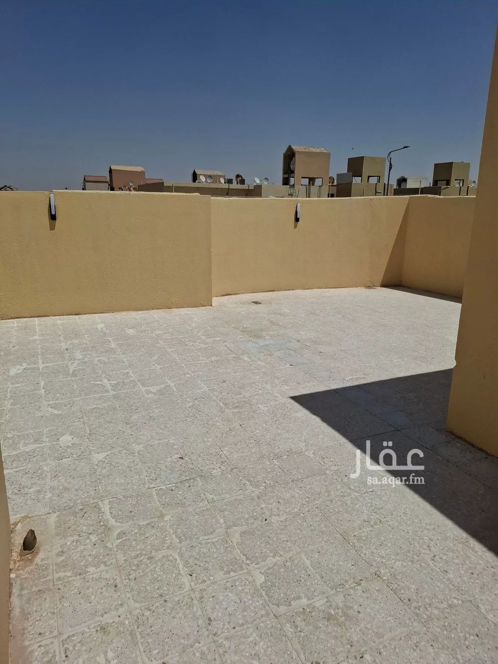 5 bedroom villa in Ad Dar Al Baida 15