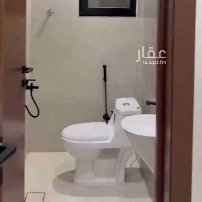 4 bedroom villa in Dahiat Namar 4