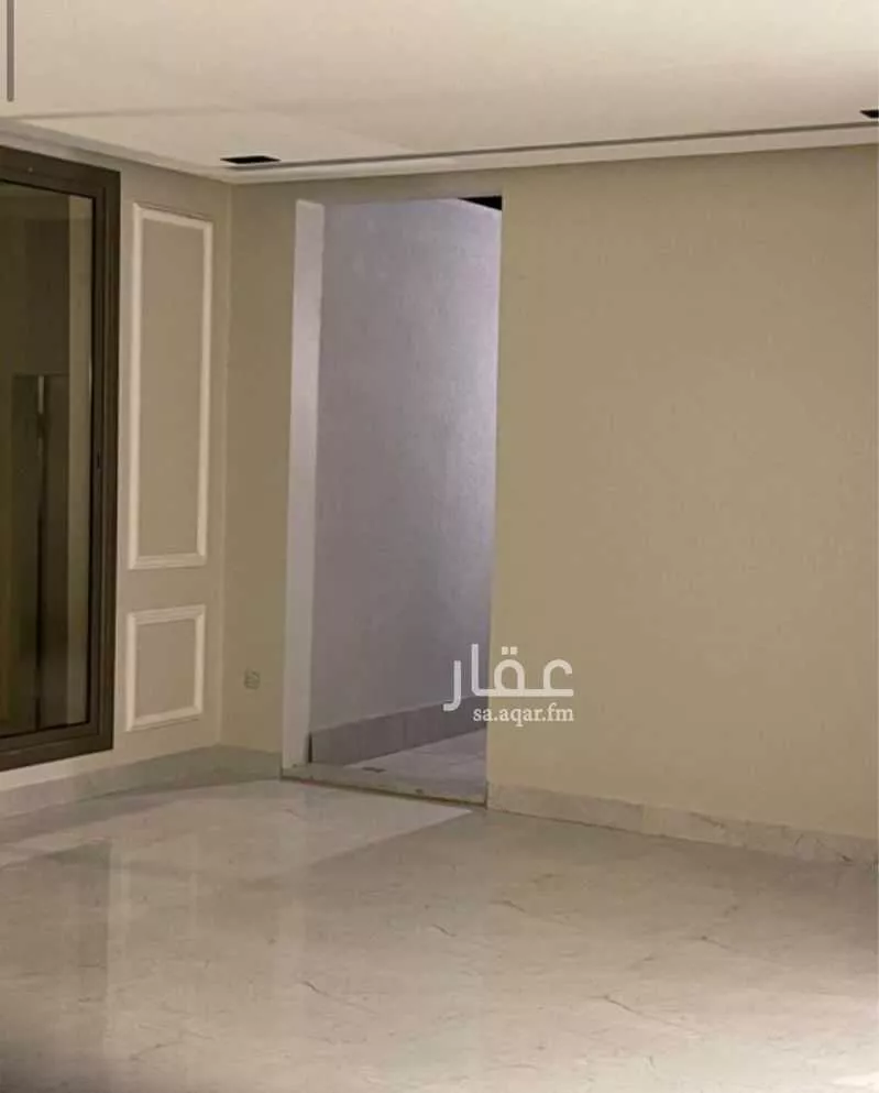 فيلا 5 غرف في العارض 10