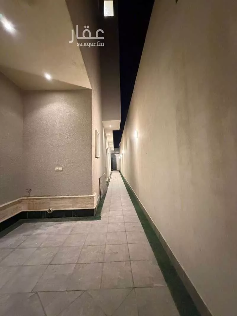 8 bedroom villa in Al Aridh, Riyadh 4