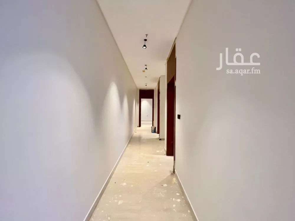3 bedroom apartment in Al Mahdiyyah 4