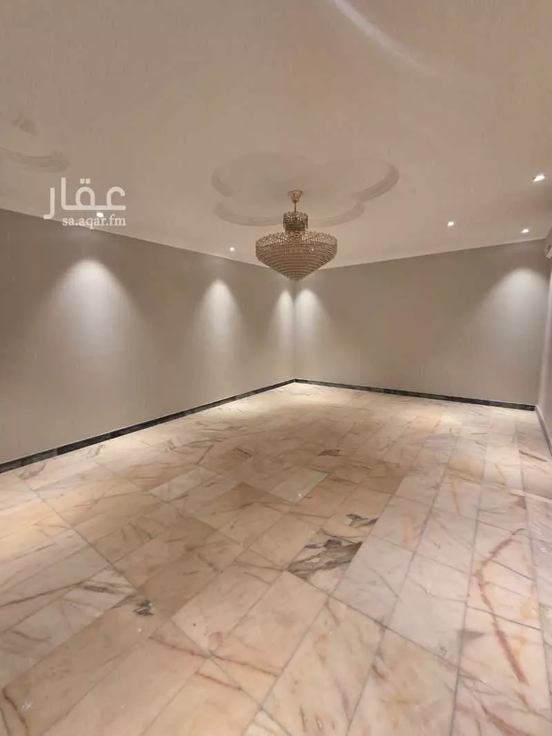 5 bedroom villa in Al Izdihar 8