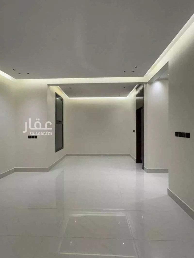 فيلا 4 غرف في الجنادرية 3