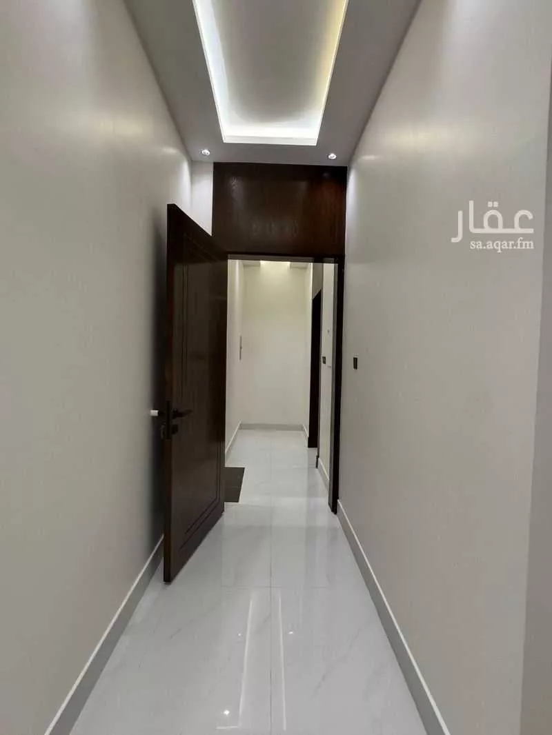 فيلا 4 غرف في الجنادرية 7