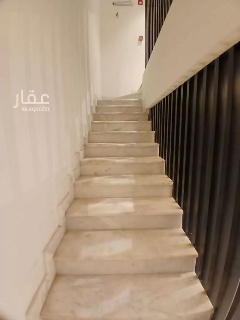 فيلا 3 غرف في الرمال 13