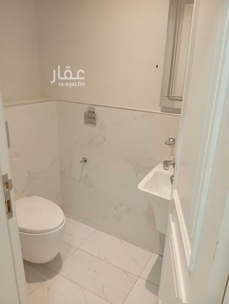 6 bedroom villa in Al Sahafah, Riyadh 15