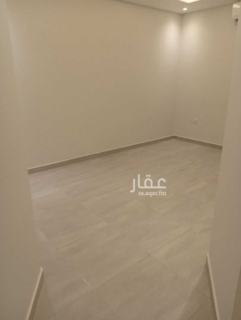 6 bedroom villa in Al Sahafah, Riyadh 25