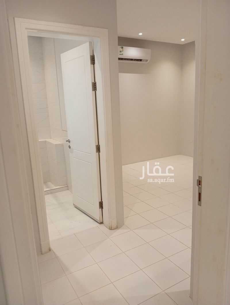 6 bedroom villa in Al Sahafah, Riyadh 22