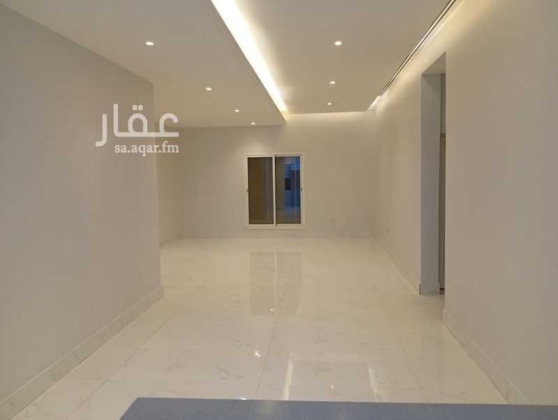 6 bedroom villa in Al Sahafah, Riyadh 17