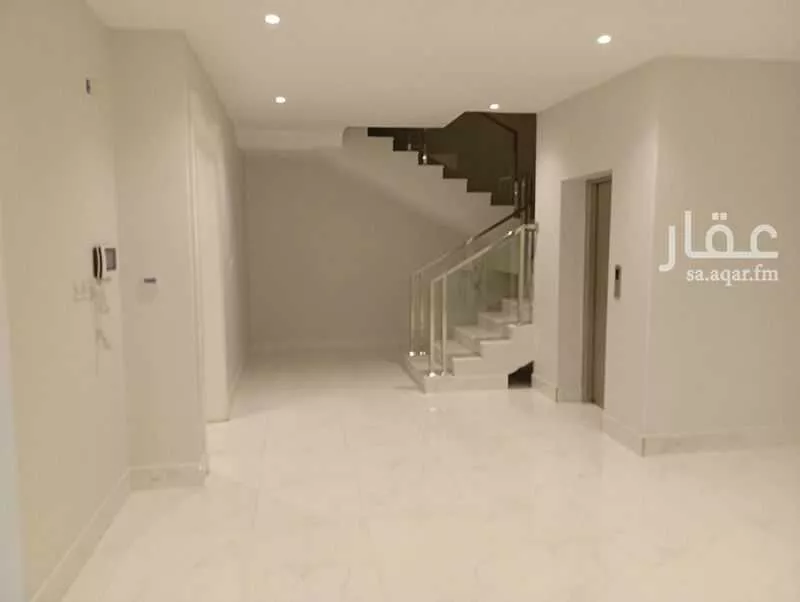 فيلا 6 غرف في الياسمين 12