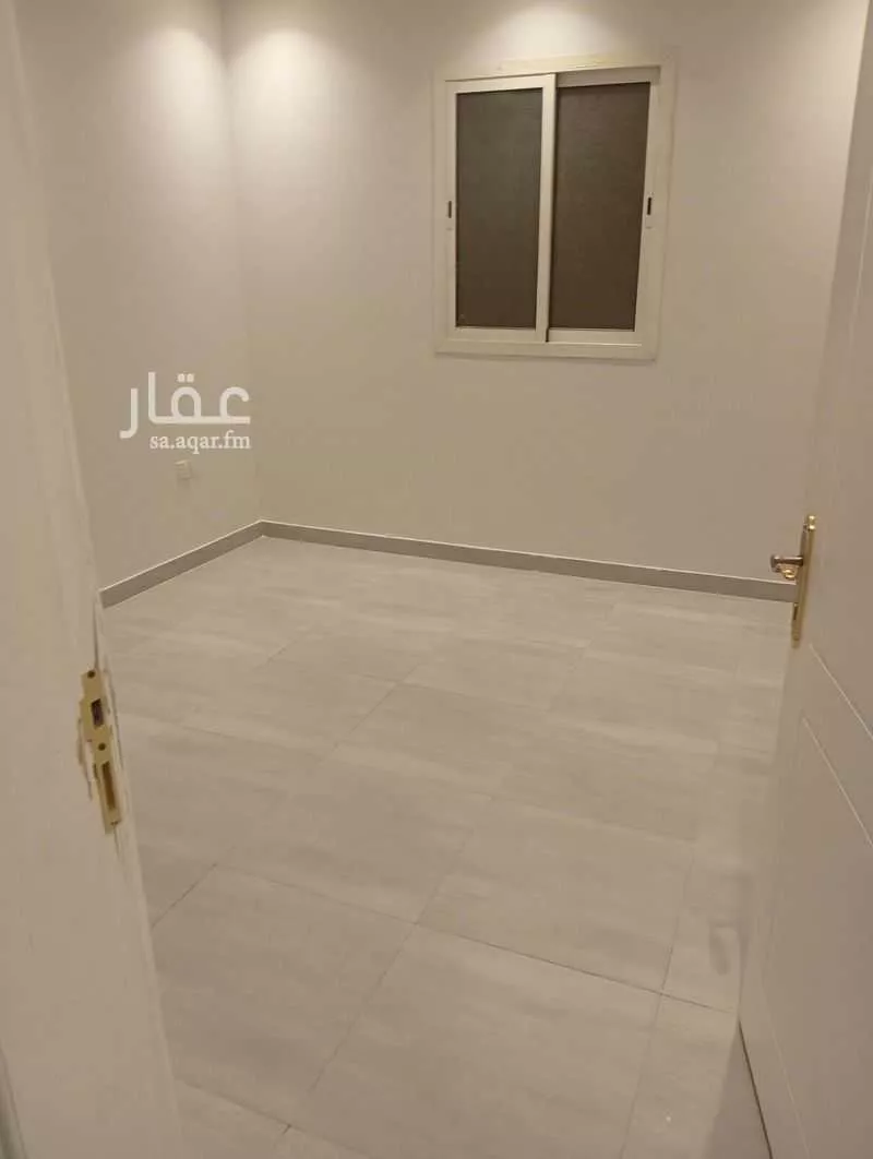فيلا 6 غرف في الياسمين 28