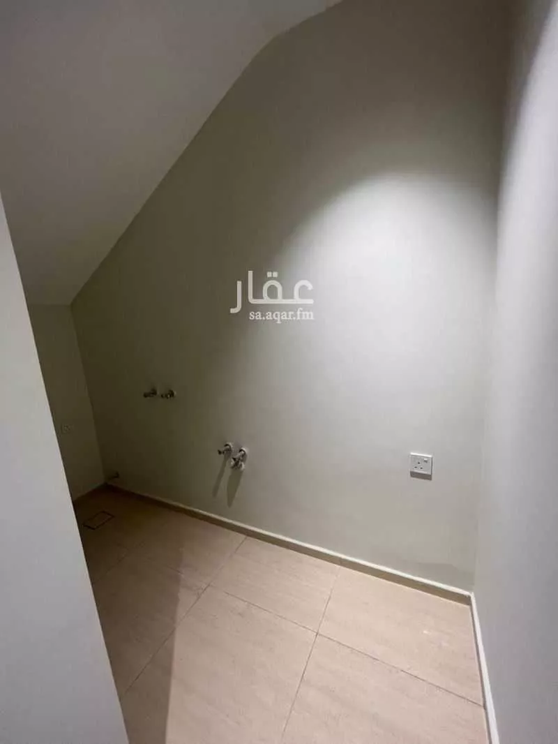 فيلا 3 غرف في العارض 16