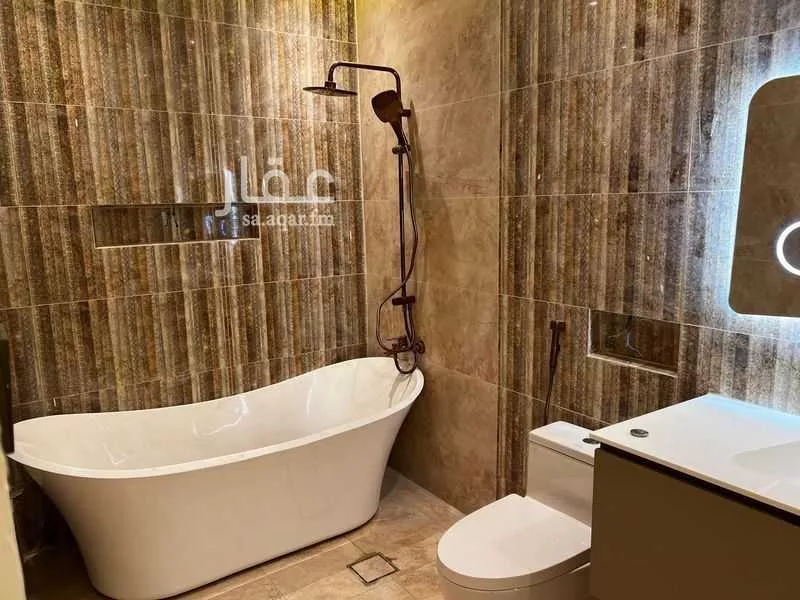 6 bedroom villa in Al Aqiq, Riyadh 5