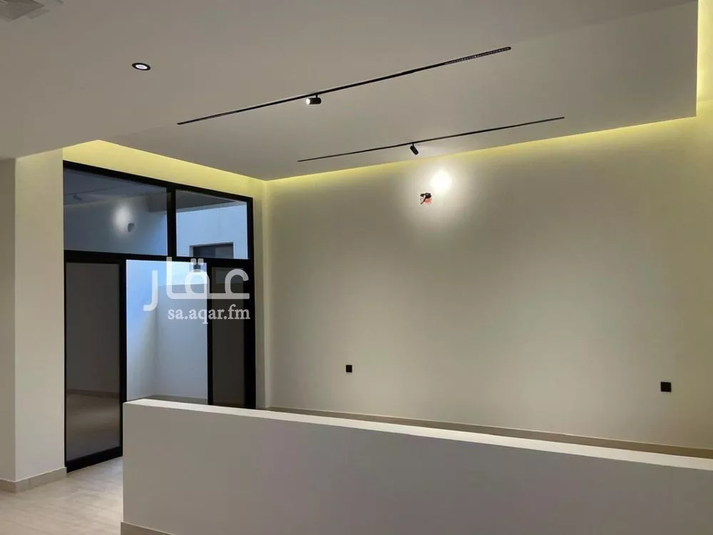 3 bedroom villa in Al Mahdiyyah, Riyadh 15