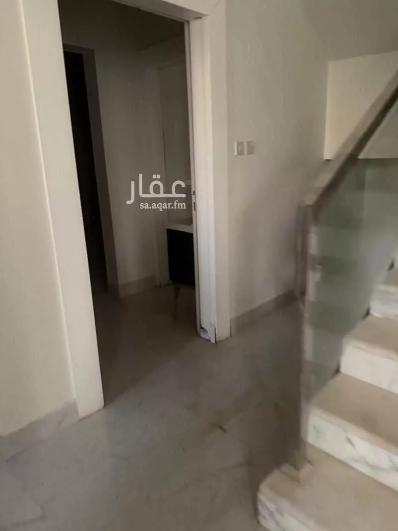 فيلا 7 غرف في العارض 29