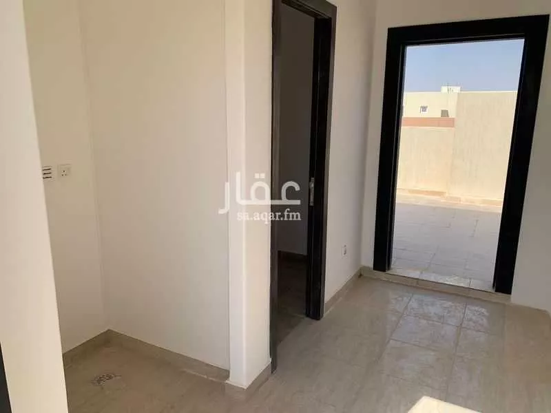 فيلا 4 غرف في الرياض 13