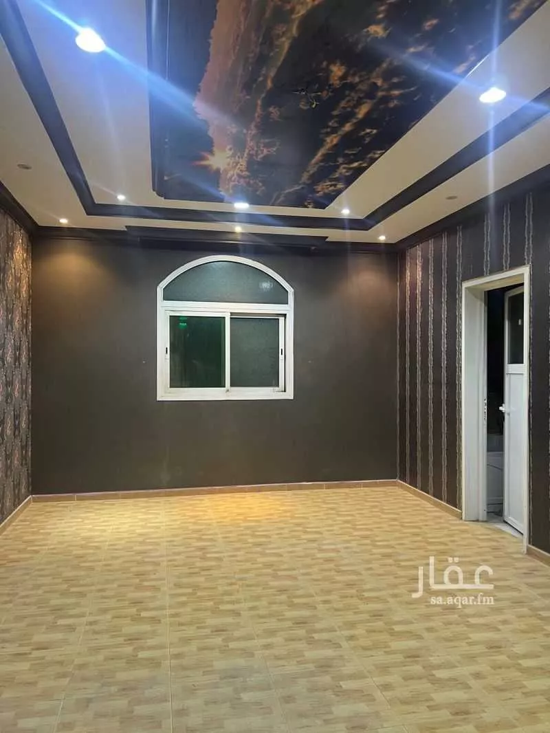 5 bedroom villa in Al Khaleej 8