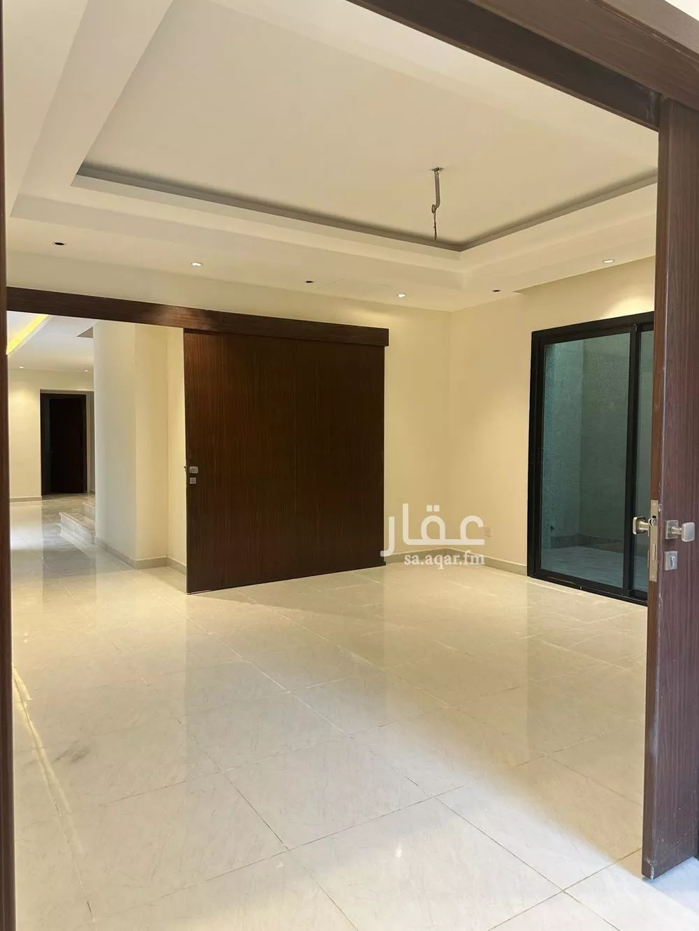 6 bedroom villa in Al Janadriyah 5