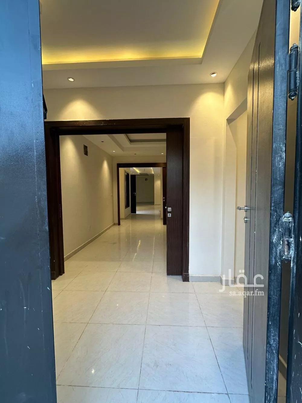 6 bedroom villa in Al Janadriyah 6