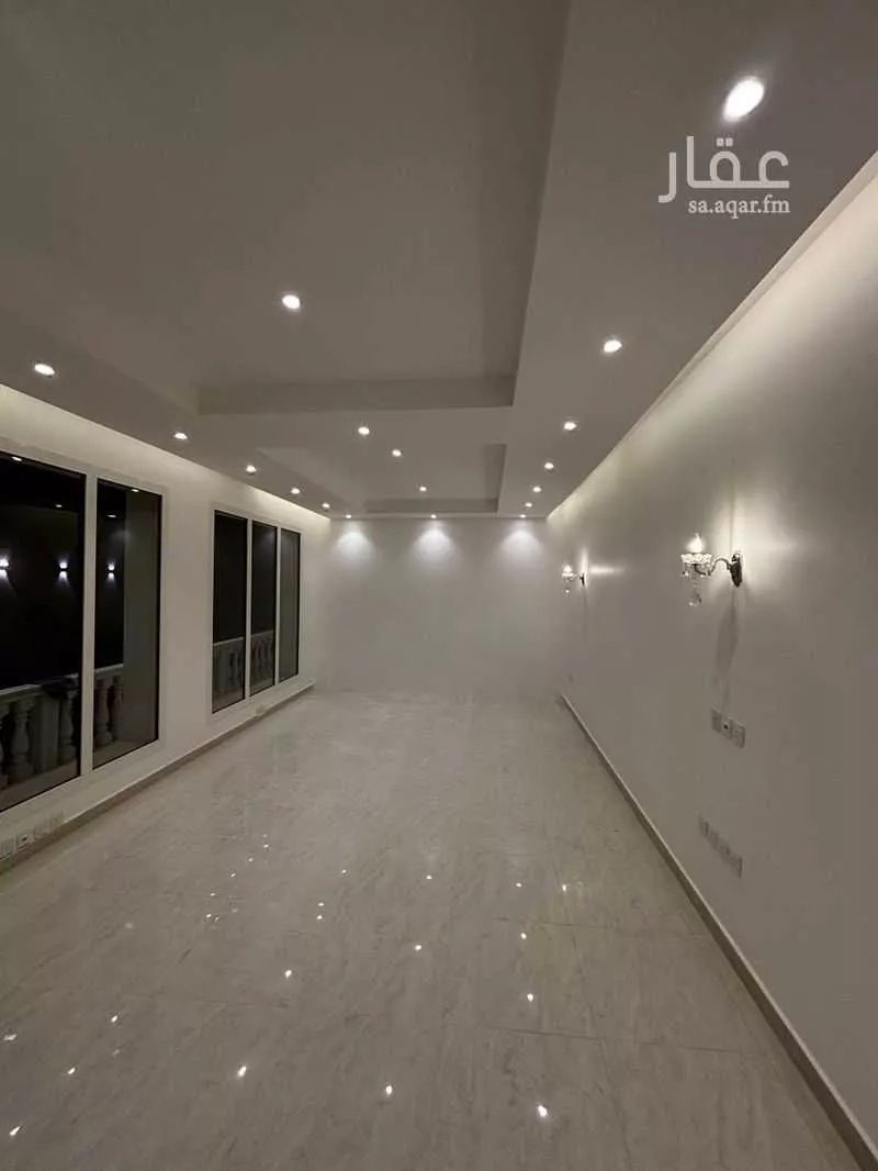 فيلا 3 غرف في النخيل 17