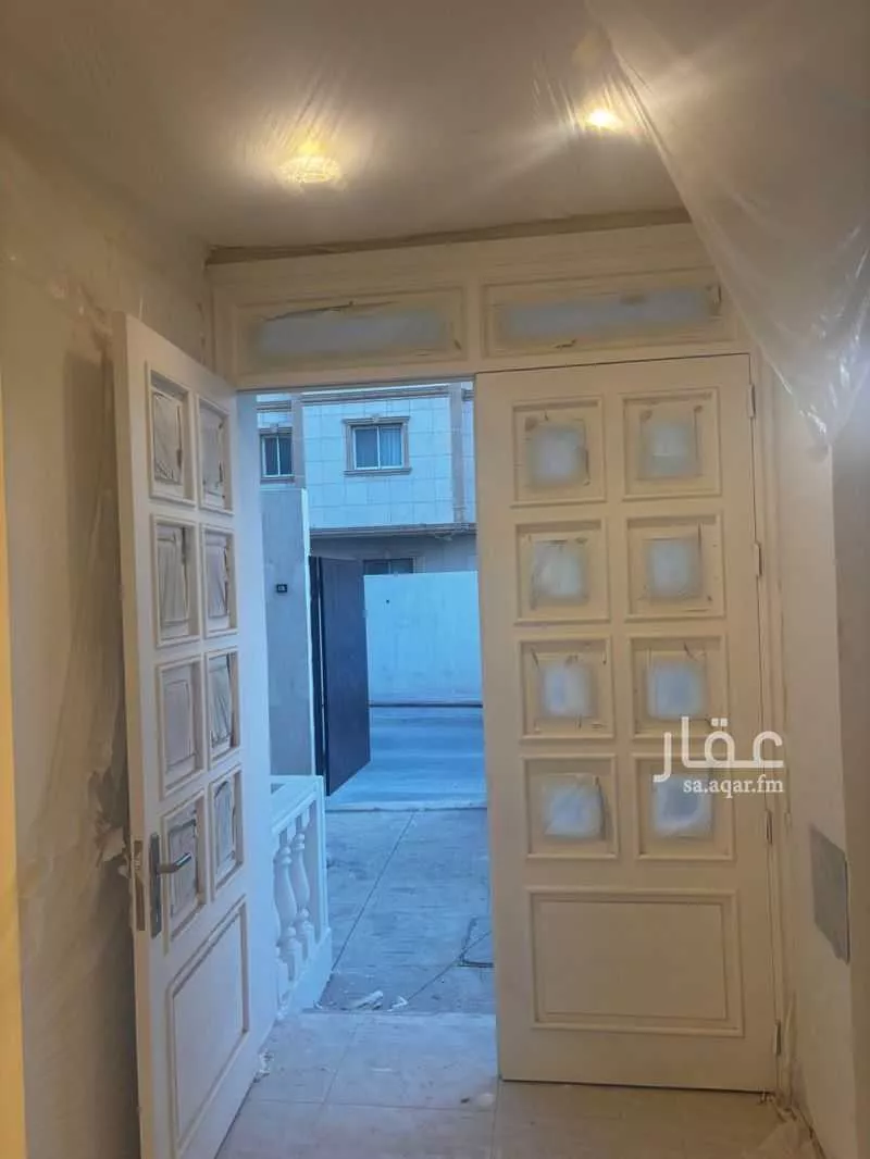 فيلا 3 غرف في النخيل 8
