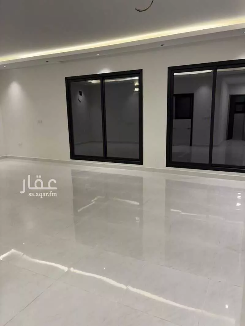 فيلا 4 غرف في الجنادرية 11