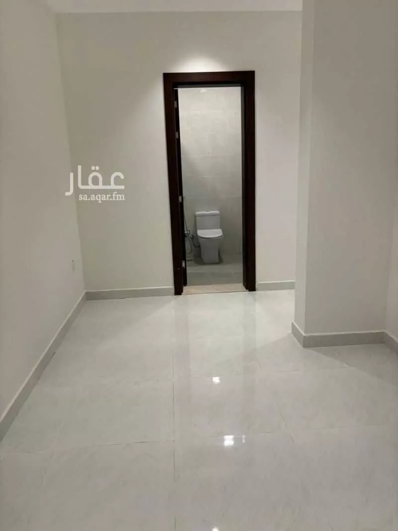 فيلا 4 غرف في الجنادرية 15