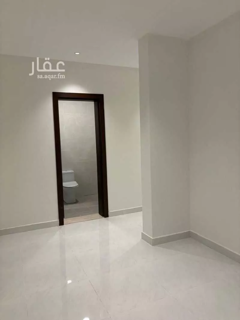 فيلا 4 غرف في الجنادرية 16