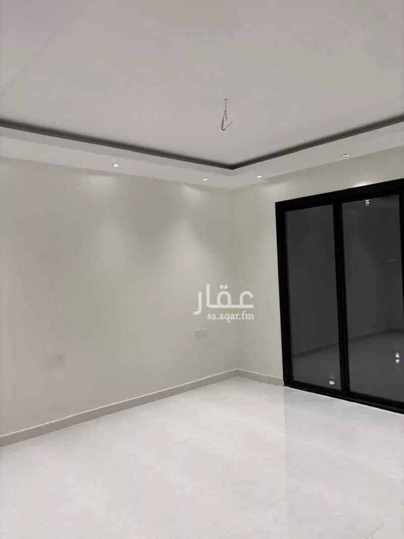 فيلا 4 غرف في الجنادرية 18