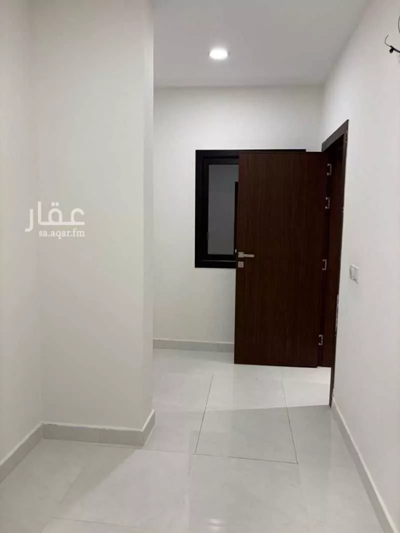 فيلا 4 غرف في الجنادرية 26