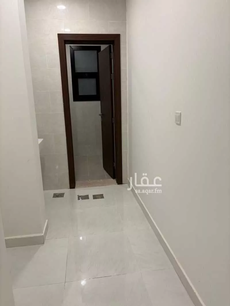 فيلا 4 غرف في الجنادرية 6