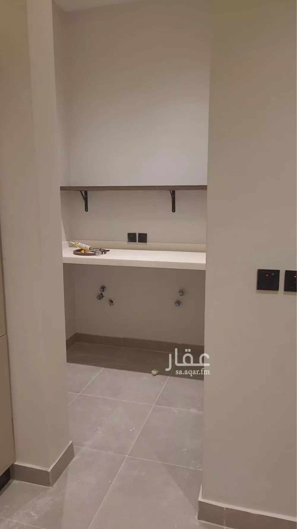 شقة 3 غرف في الملقا 7