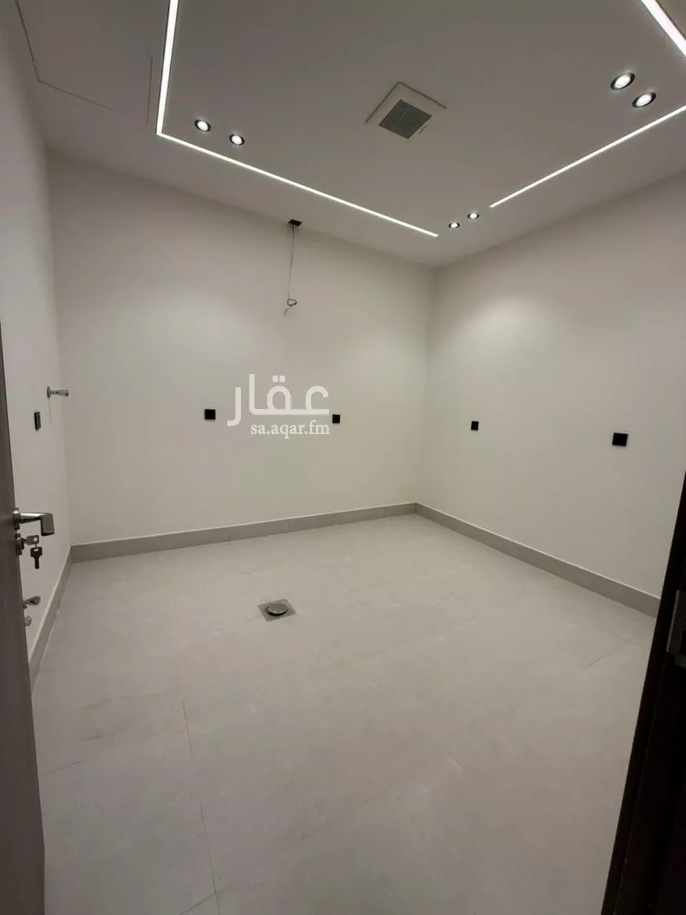 5 bedroom apartment in Badr 5